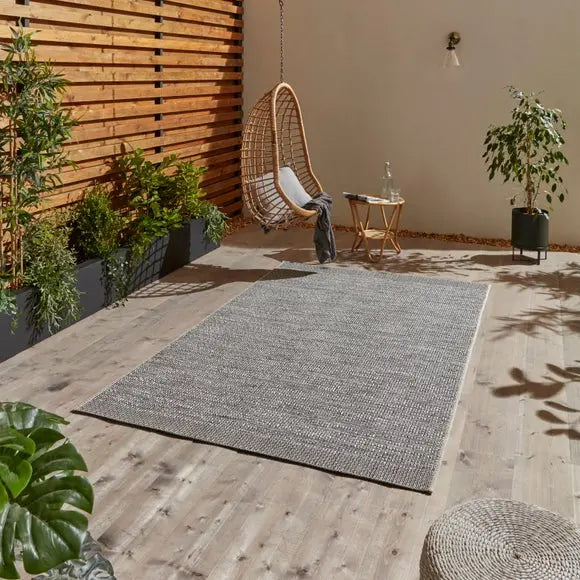 Stitch 9682 Indoor Outdoor Rug Dunelm