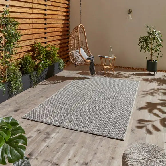 Stitch 9683 Indoor Outdoor Rug Dunelm