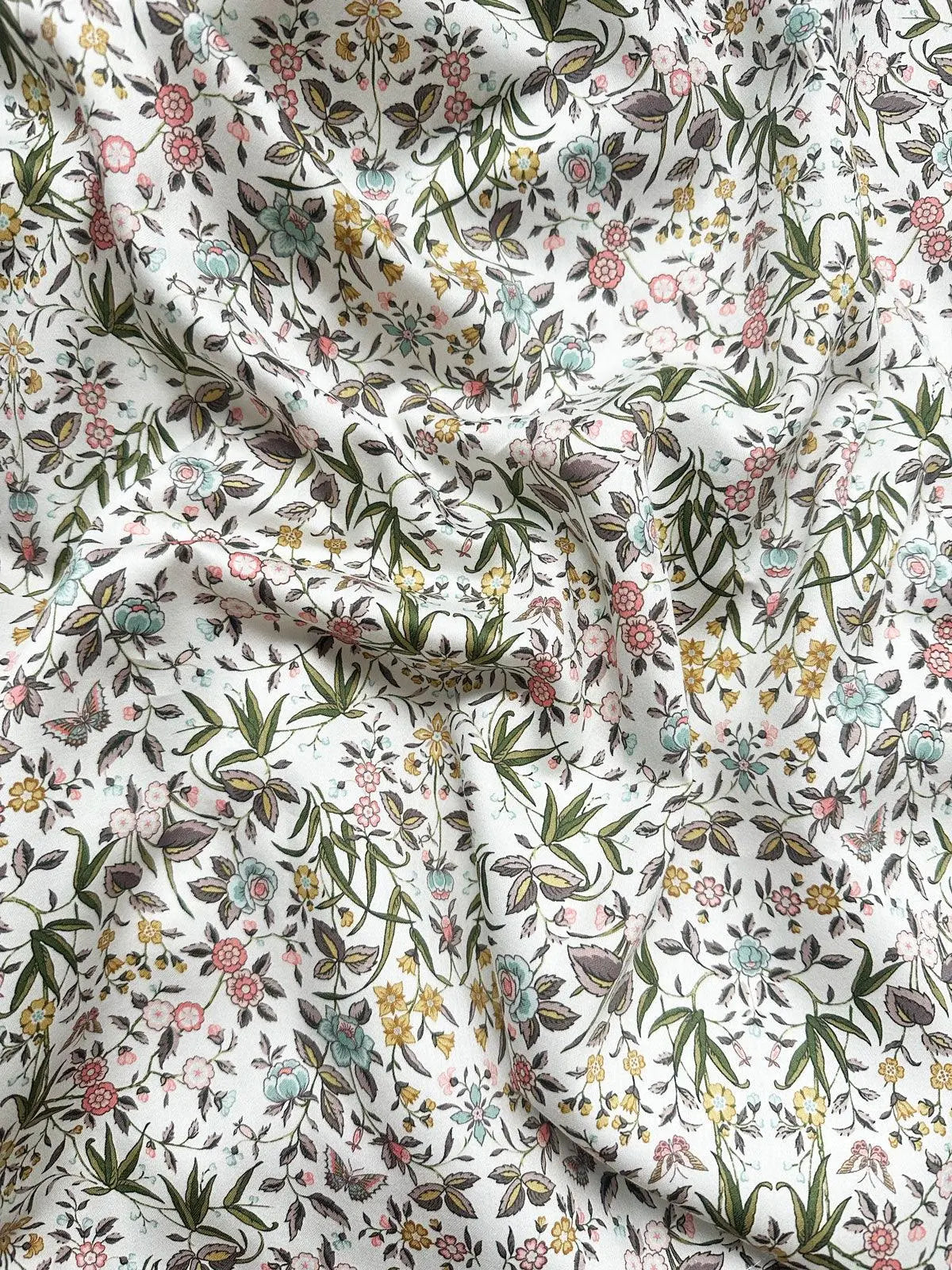 TAPESTRY Liberty Bedding Coco & Wolf
