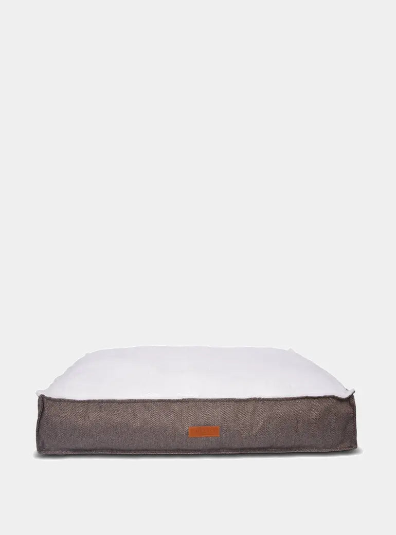 THE LINCOLN  | LUXURY PILLOW BED Ralph & Co