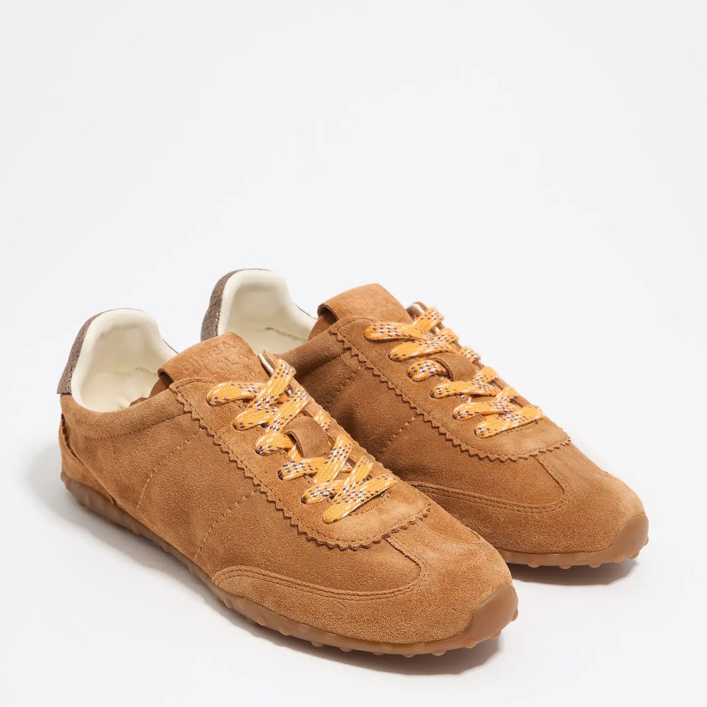 Tan suede 13 29 sneaker Bimba y Lola UK