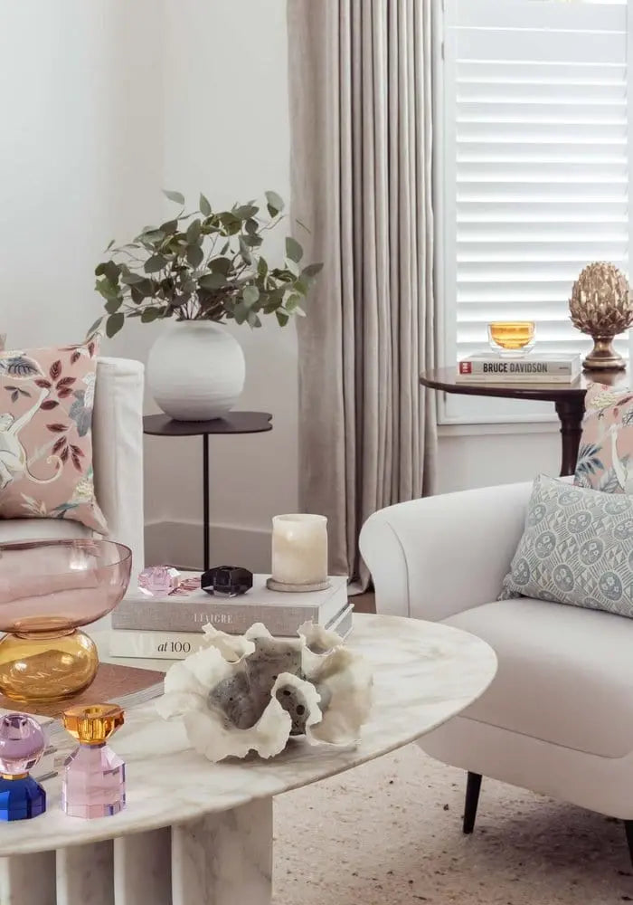 The Cushion and Asscher, Pair Casa by Josephine Jenno