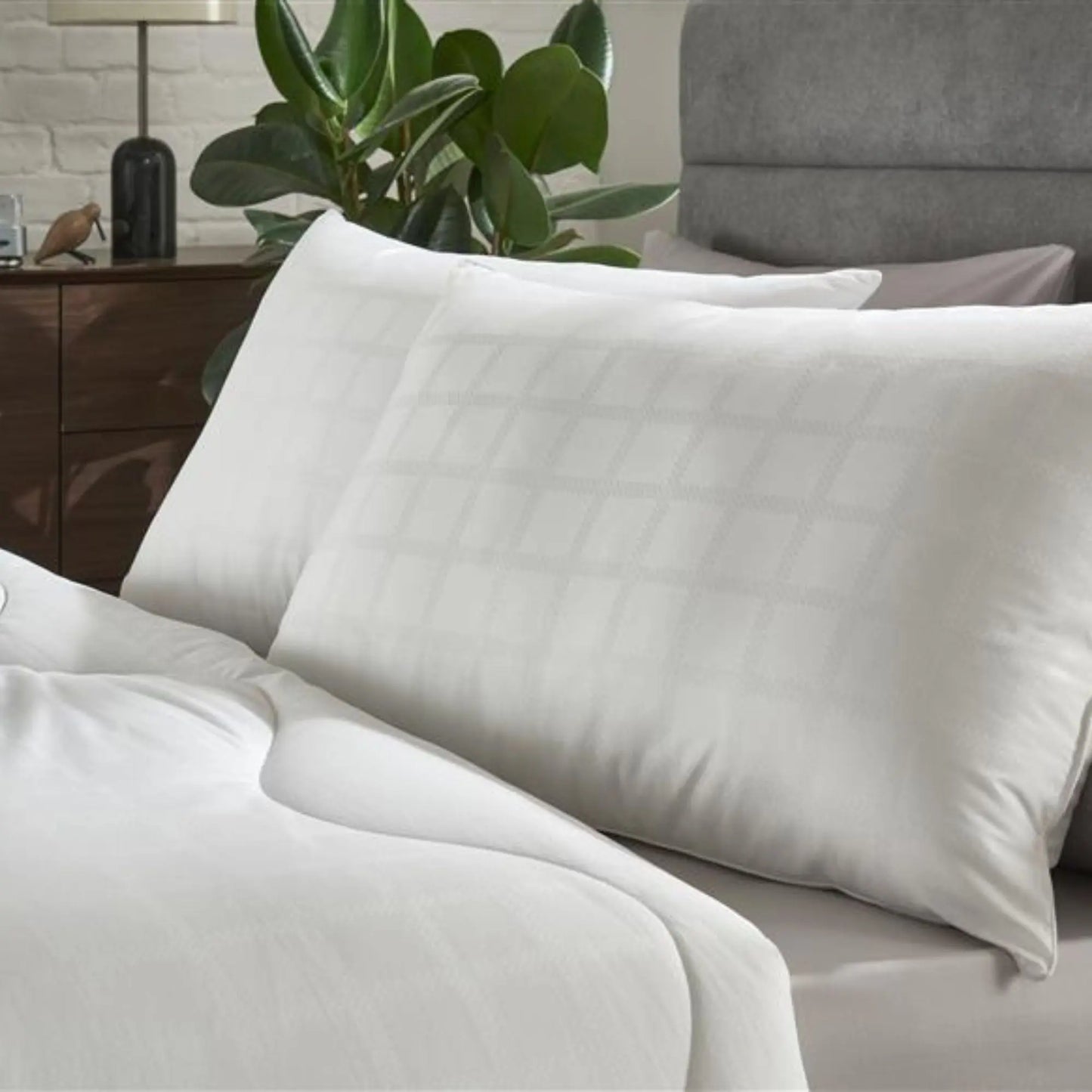 The Ultimate Pillow Pair The Fine Bedding Company