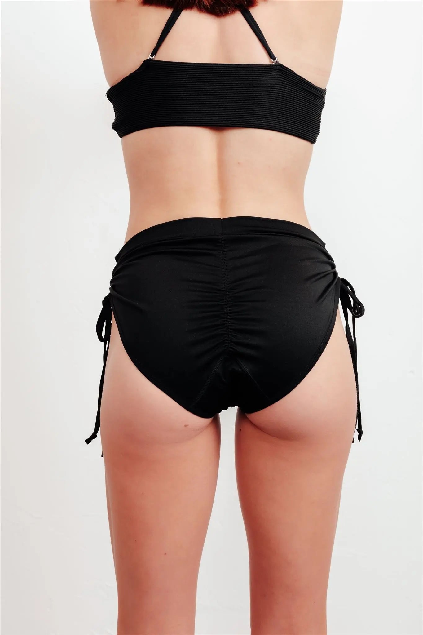 The Zoe Period Swim Shorts NIXI Body
