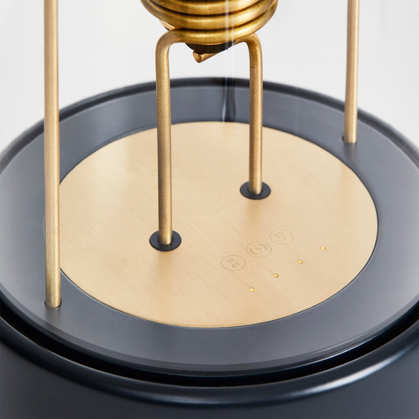 The Muse Portable Lamp in Hackles Black Tala