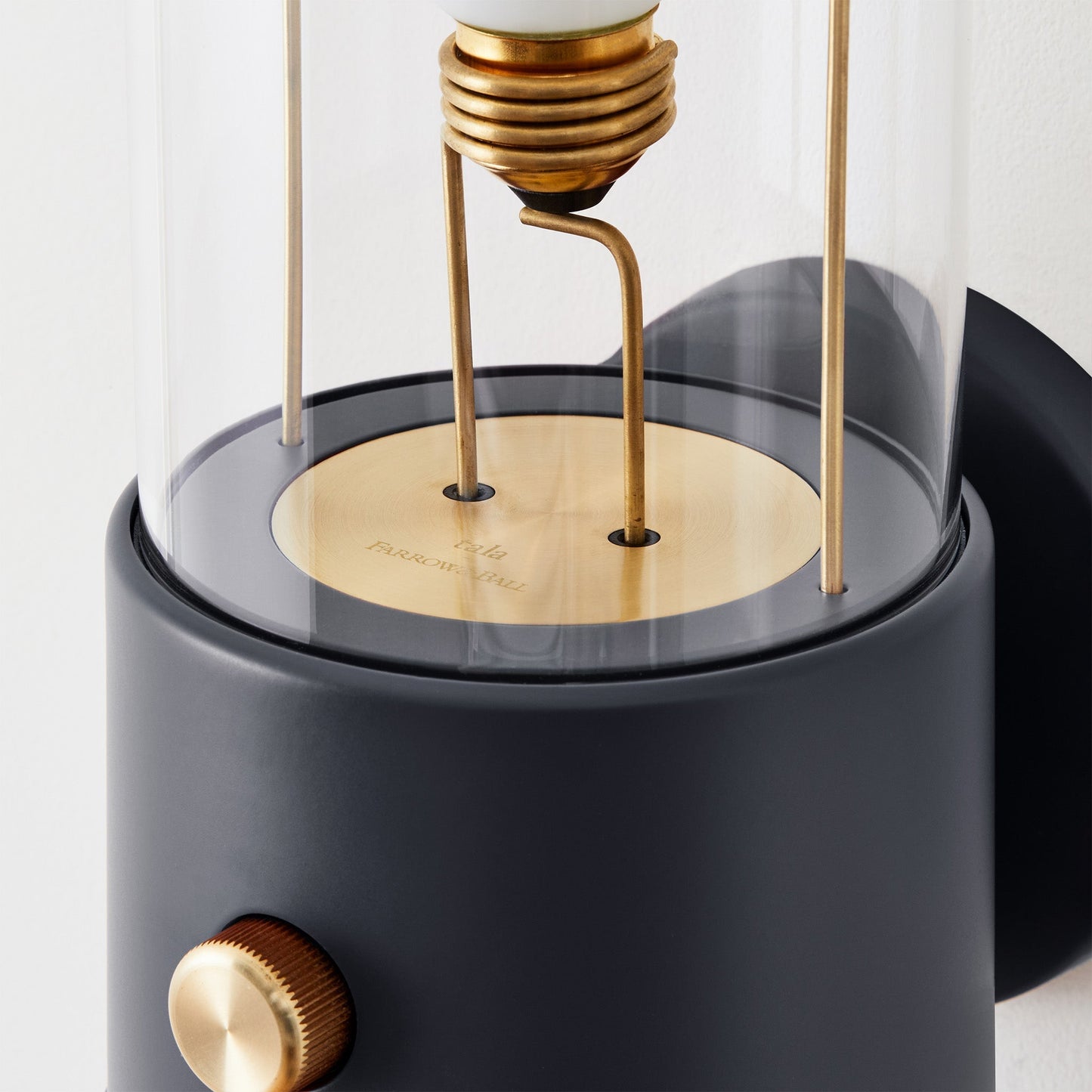 The Muse Wall Light in Hackles Black Tala