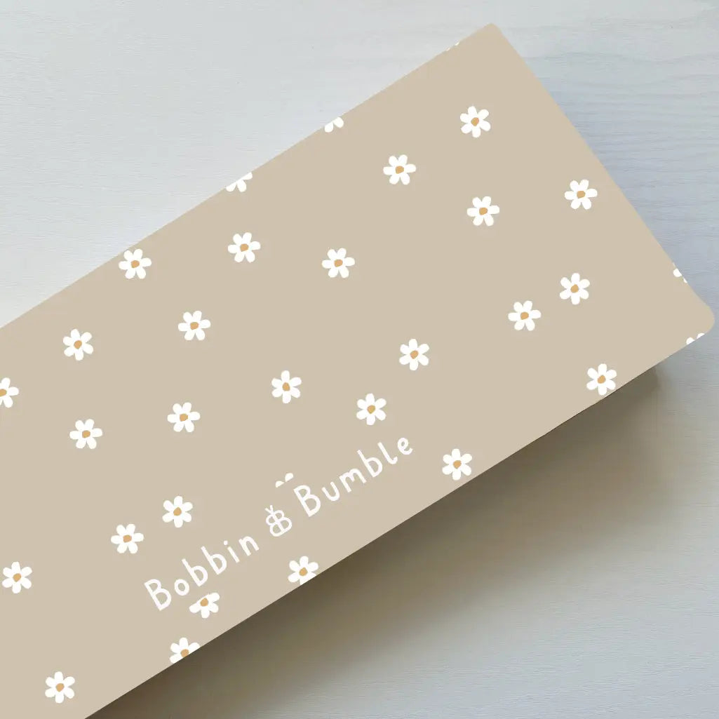 Travel Changing Mat - Neutral Daisy Bobbin and Bumble