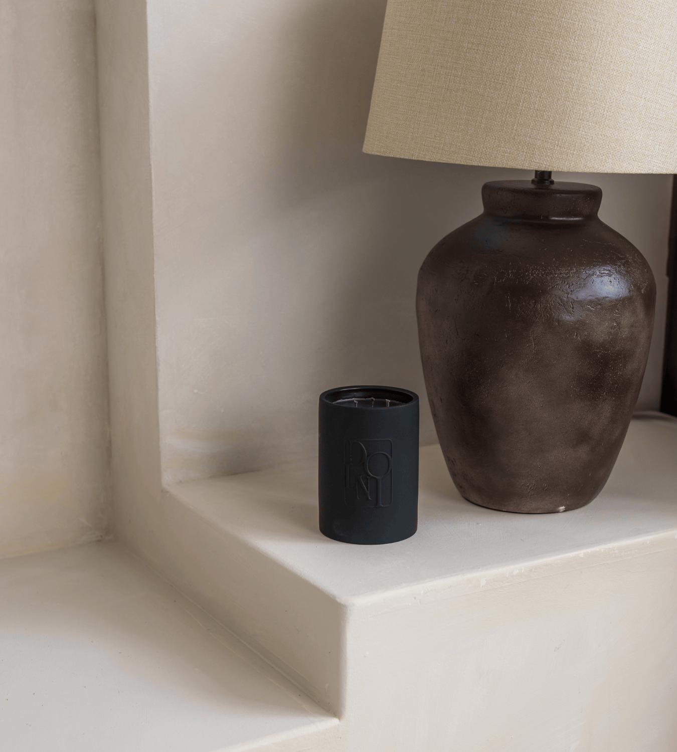 Dolni Large Black Ceramic 600g Tuberose & Sandalwood Candle DOLNI