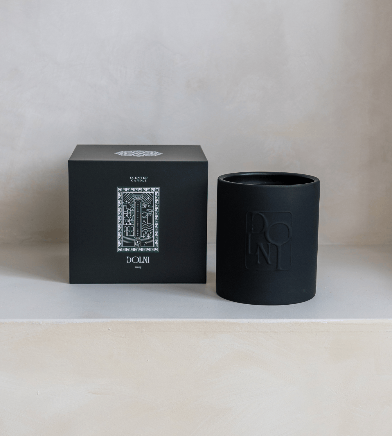 Dolni XL Black Ceramic 2200g Tuberose & Sandalwood Candle DOLNI
