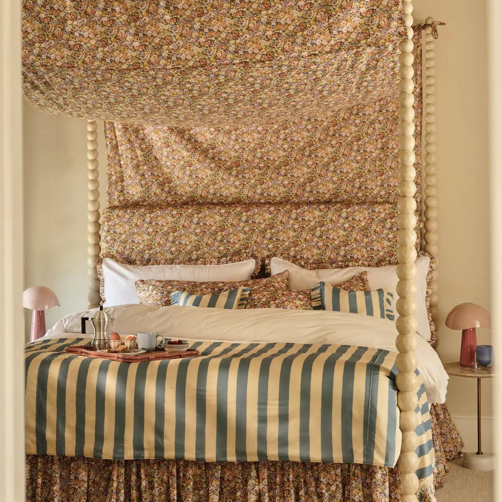 VACATION STRIPE & MADELEINE Liberty Reversible Ruffle Edge Bedspread Coco & Wolf