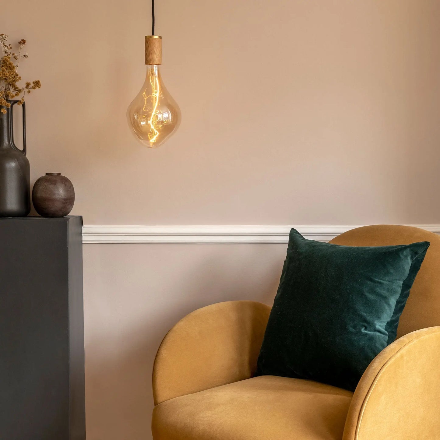 Voronoi II Pendant Light in Oak Tala