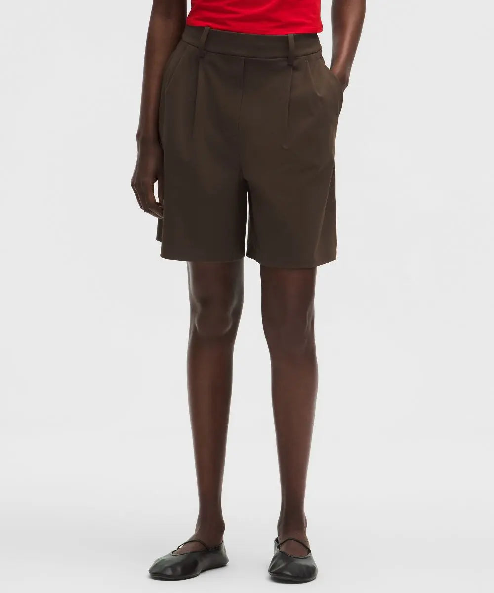 Walnut Crunch Women's Daydrift Pleated High-Rise Shorts Lululemon