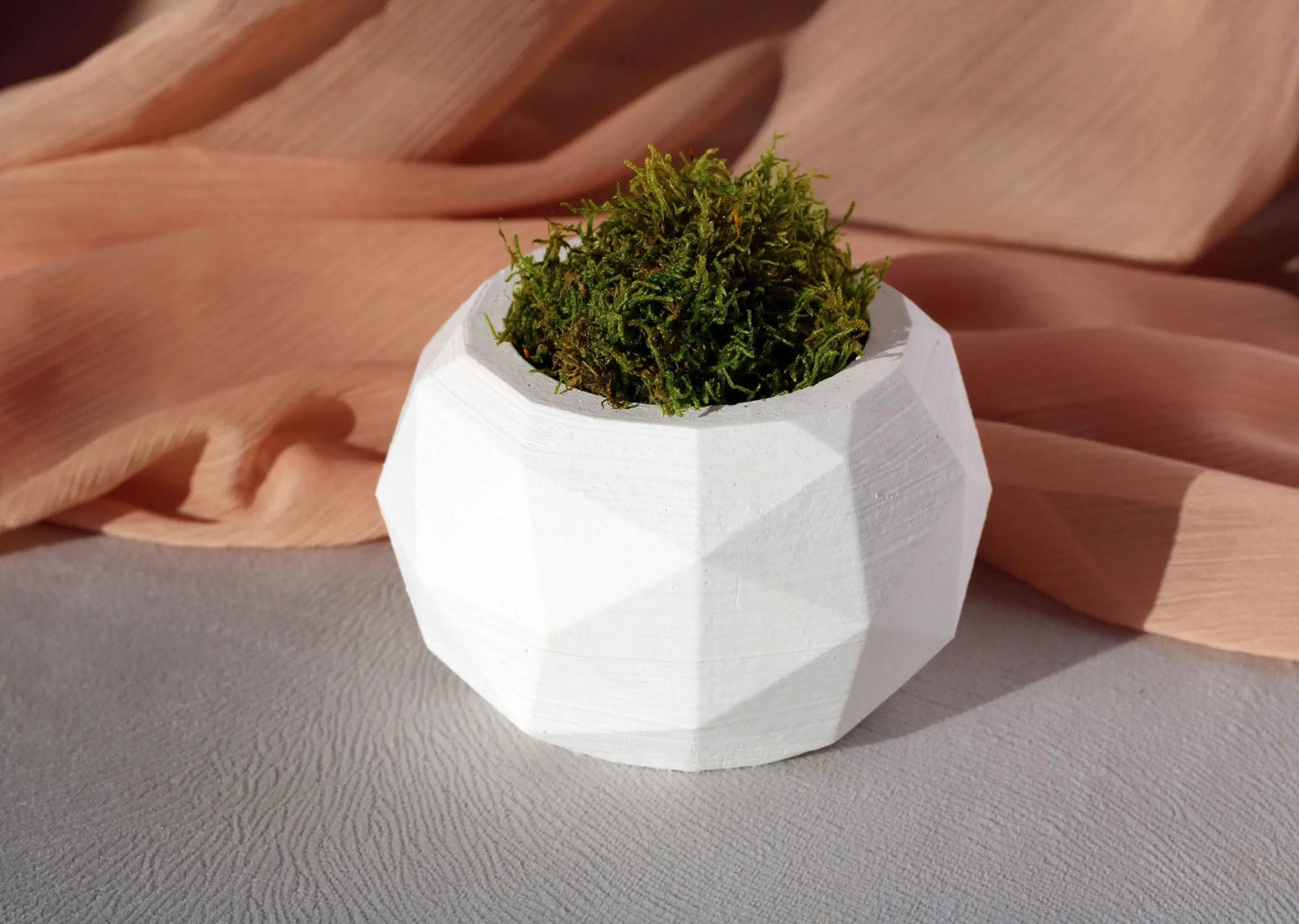 White Concrete Diagonal Pot Gloria Home