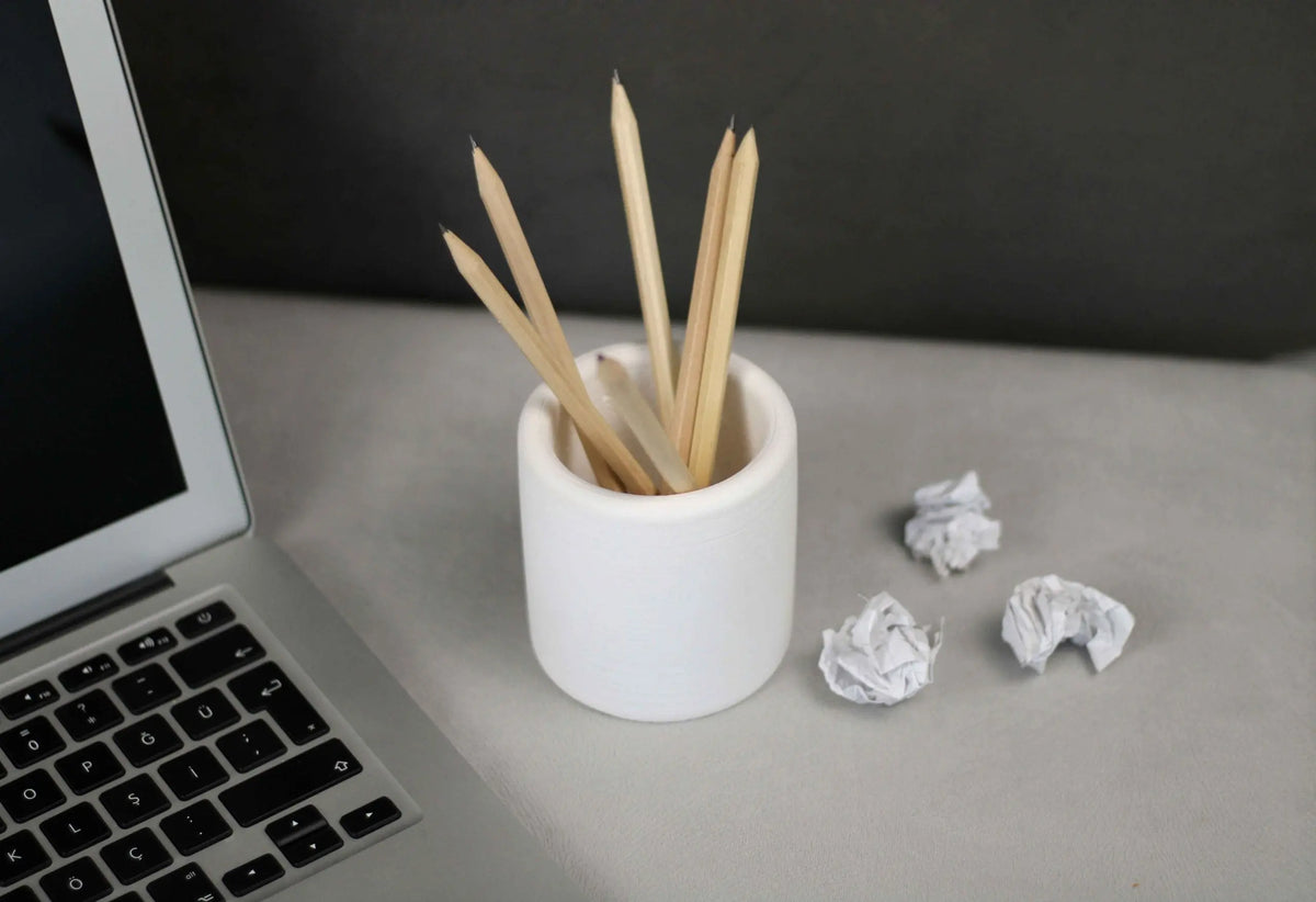 White Concrete Pen-Pencil Holder Gloria Home