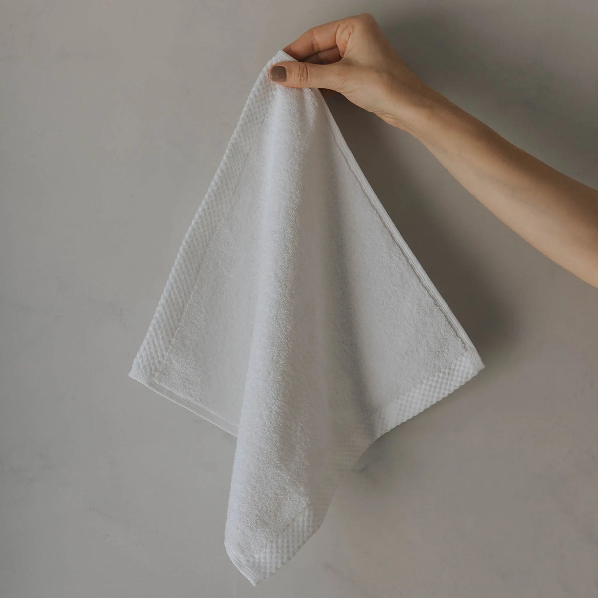 White Luxus face towel Torres Novas UK