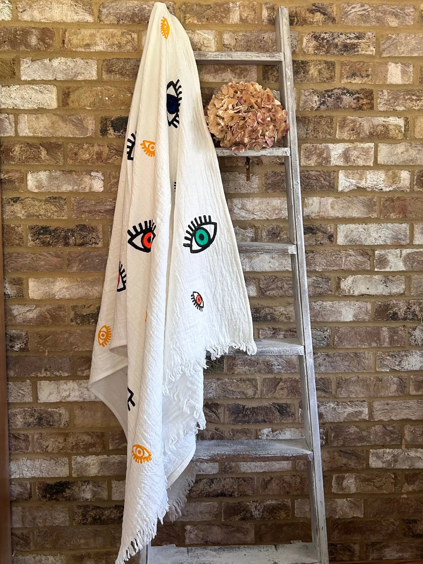 White with Mini Eye Organic Cotton Peshtemal Towel Loome Lifestyle