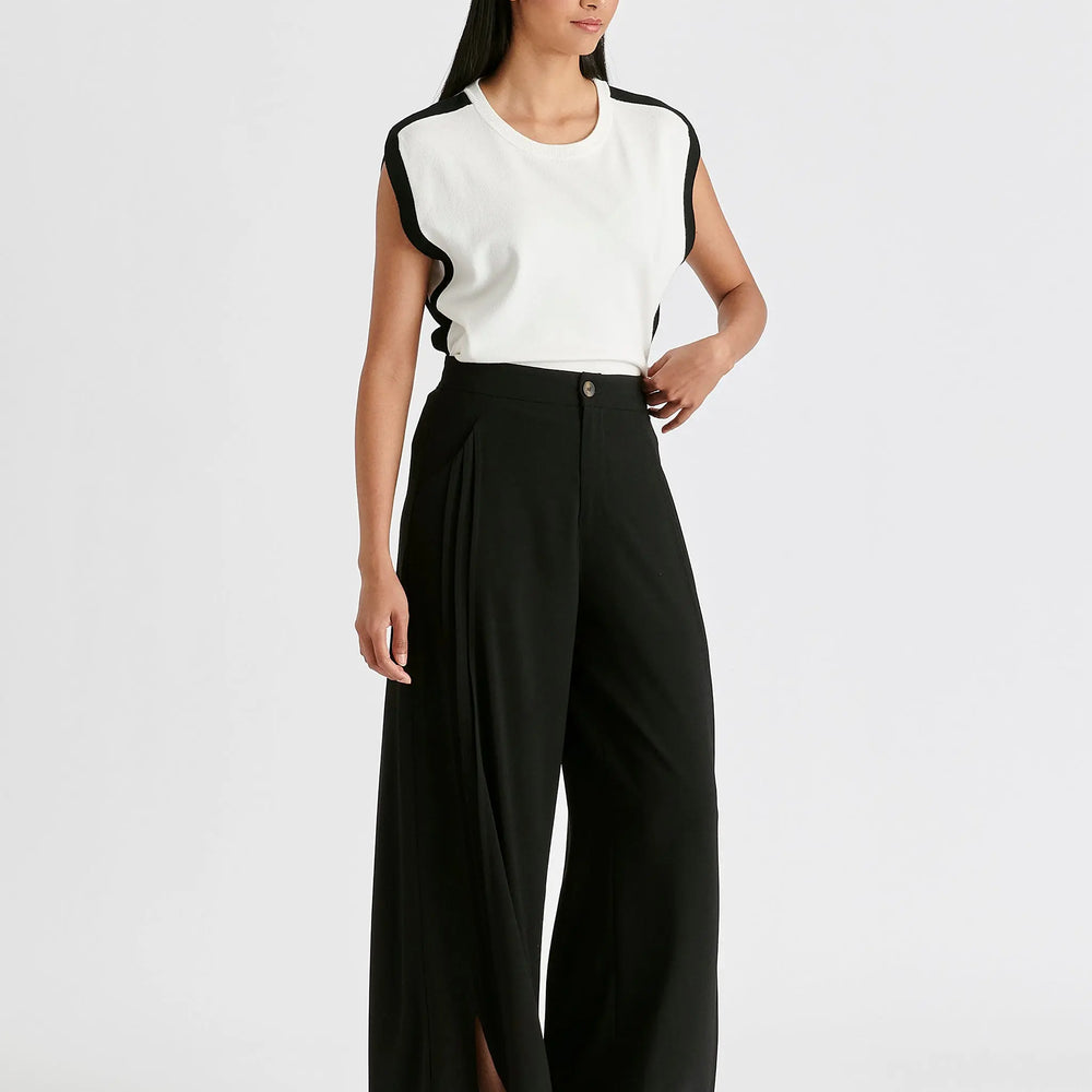 Wide Leg Trousers With Side Pleats and Split Hem Paisie