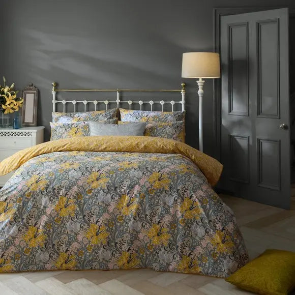 William Morris Golden Lily 100% Cotton Duvet Cover and Pillowcase Set Dunelm