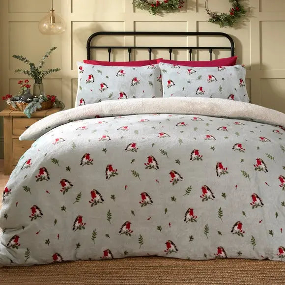 Winter Robin Duvet Cover & Pillowcase Set Dunelm