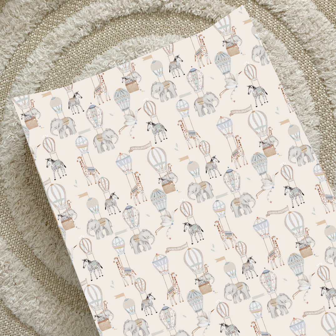 Anti-Roll Wedge Baby Changing Mat - Beige Hot Air Balloons Print Bobbin and Bumble