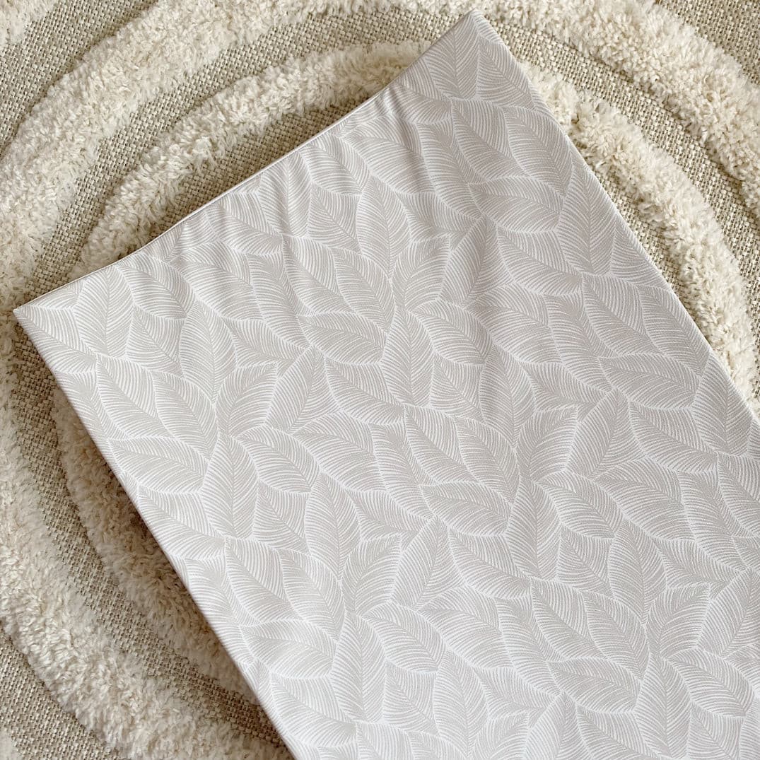 Anti-Roll Wedge Changing Mat - Gold Leaf Print Bobbin and Bumble