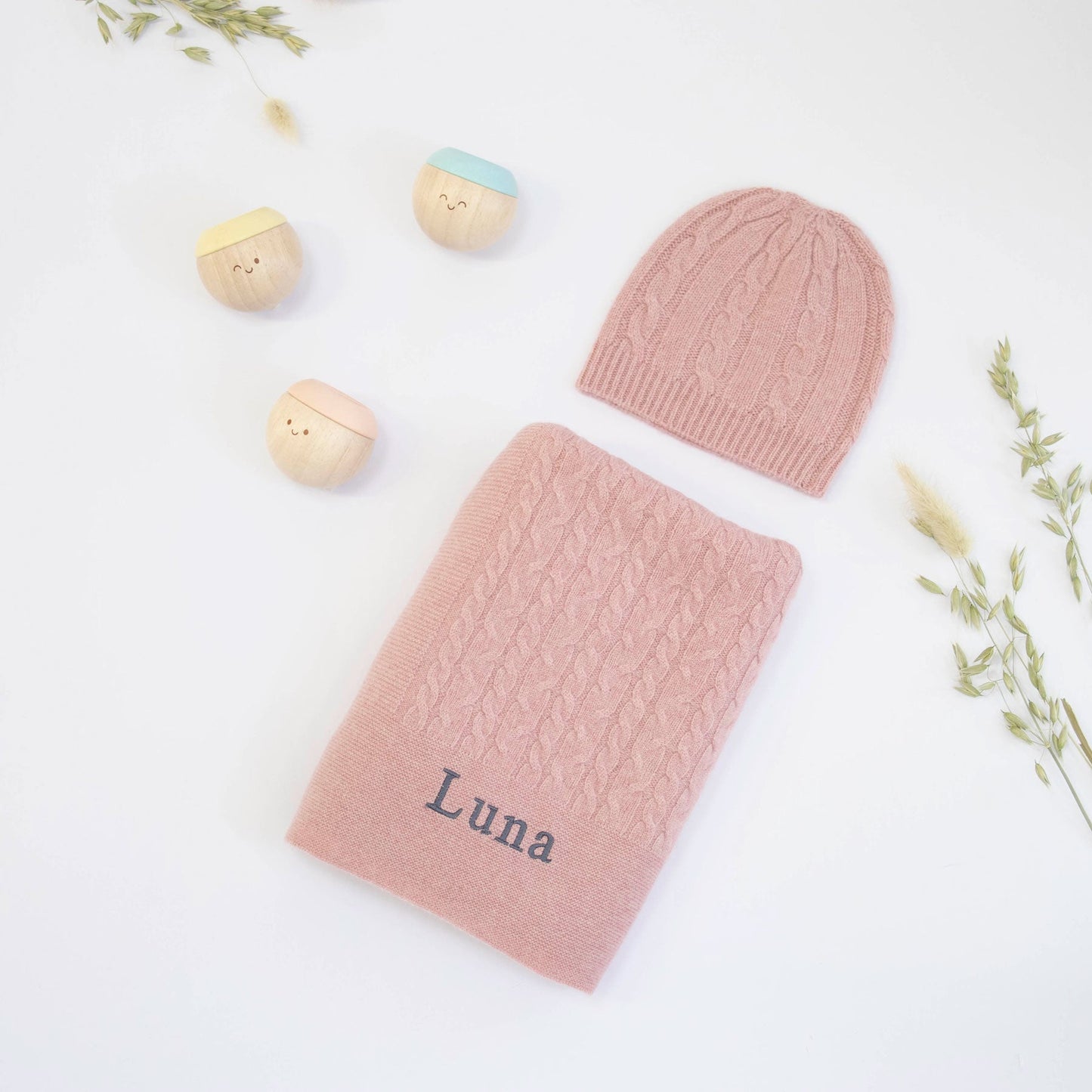 CABLE KNIT CASHMERE AND SENSORY BALLS - ROSEWOOD The Baby Gifting Company