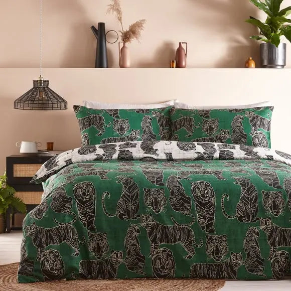 furn. Wildcat Duvet Cover and Pillowcase Set Jungle Green Dunelm