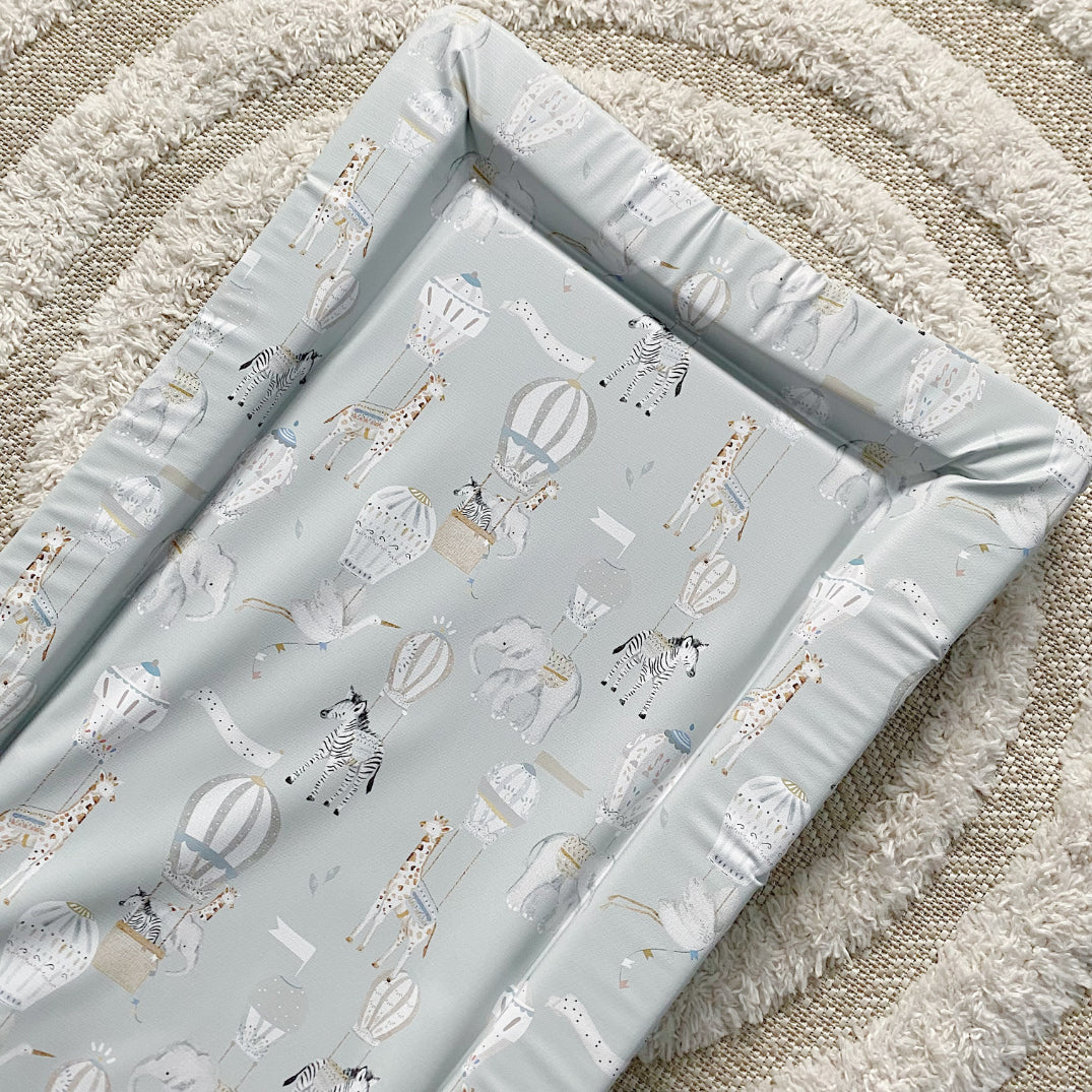 Standard Changing Mat - Hot Air Balloons Print Bobbin and Bumble
