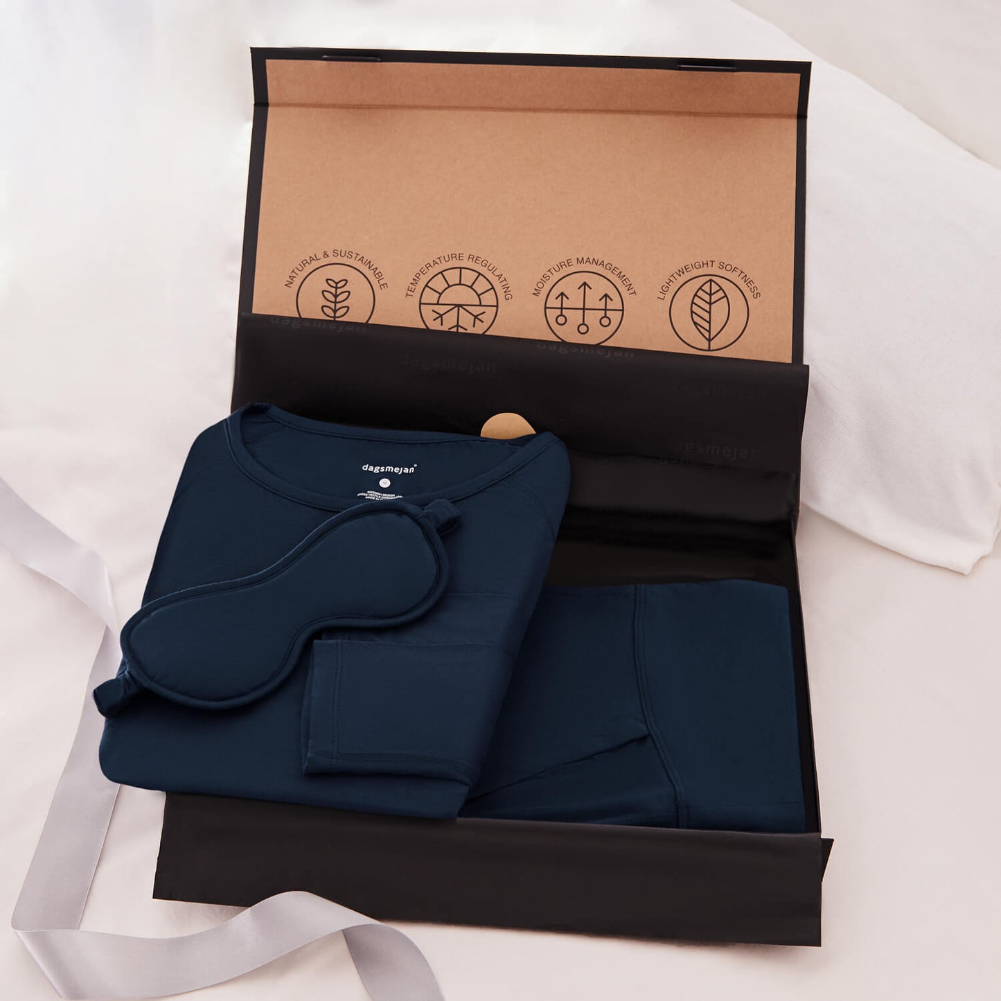 Dagsmejan Women's Balance Gift Set - Midnight blue