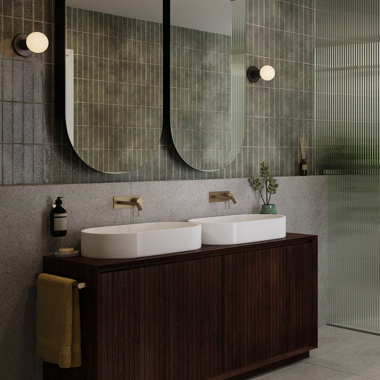 Lochan Wall Light in Graphite Tala