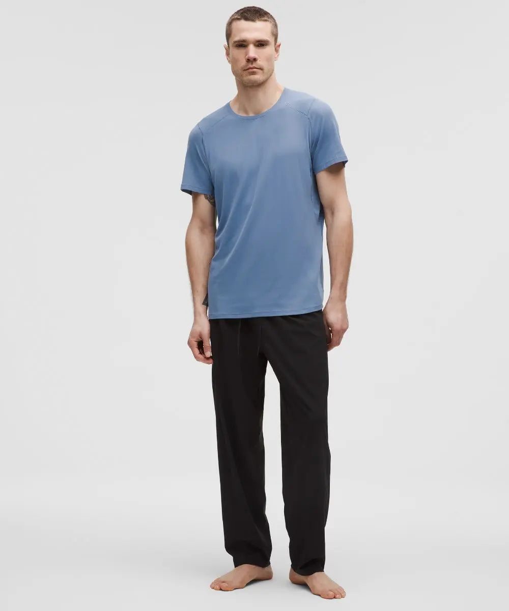 lululemon Men's Balancer Woven Relaxed-Fit Trousers Regular Lululemon