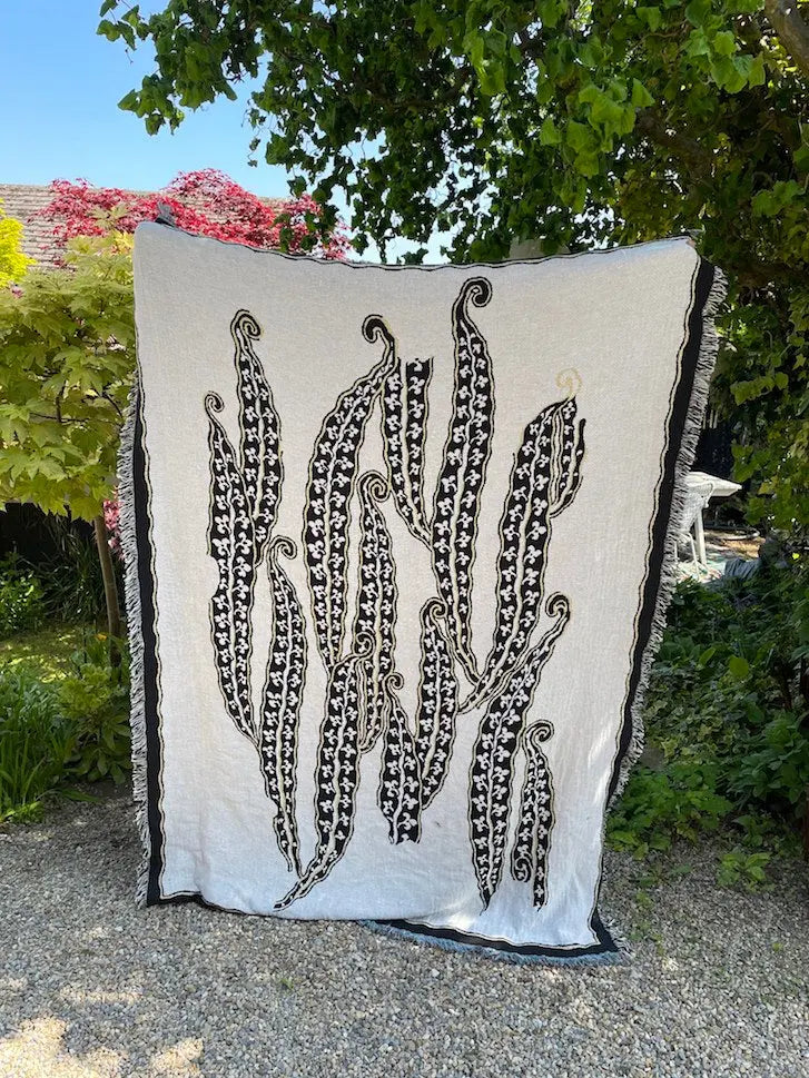 Magic Beans Blanket Print~Sisters