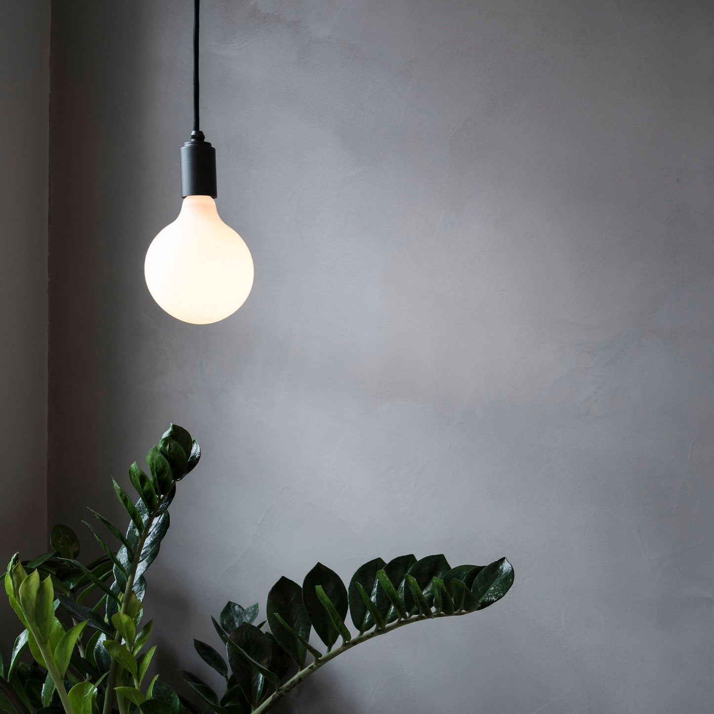 Graphite Pendant Tala