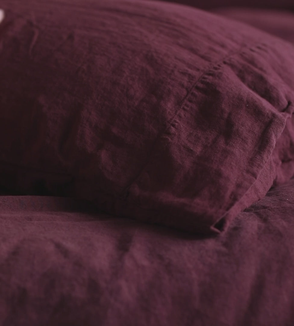 Beetroot 100% Linen Bed Linen