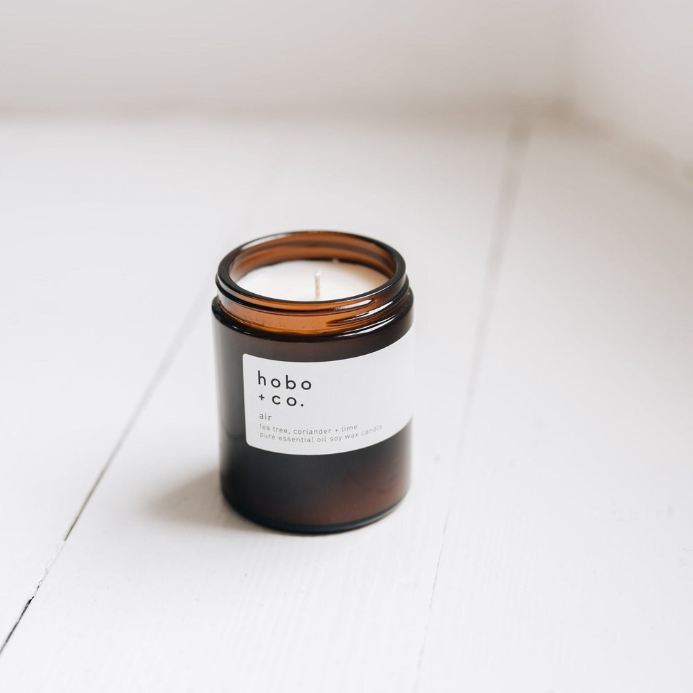 Air Medium Aromatherapy Essential Oil Scented Soy Candle hobo + co.