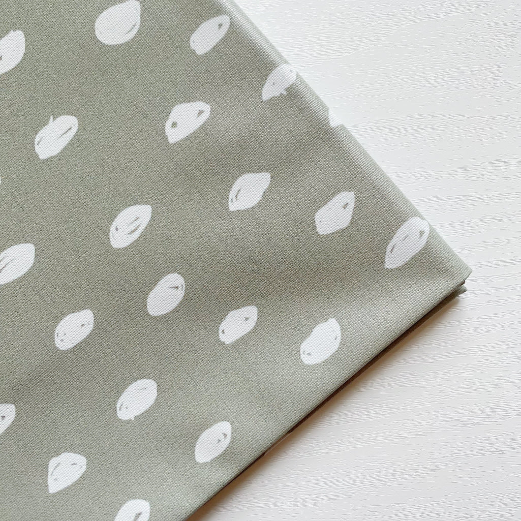 Splash mat - Sage Spots Bobbin and Bumble