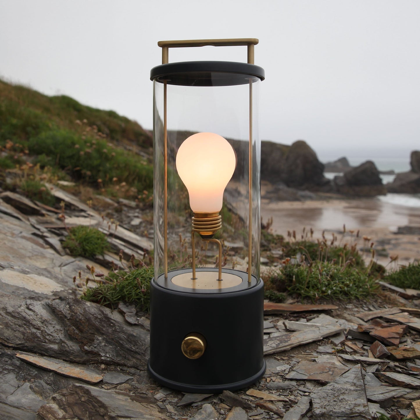 The Muse Portable Lamp in Hackles Black Tala