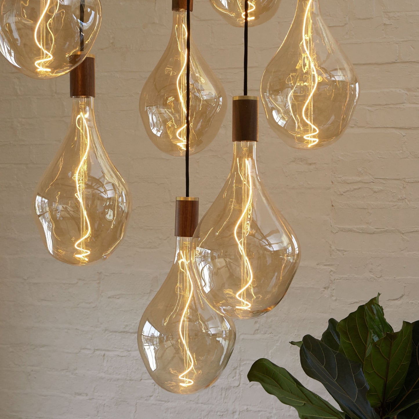 Voronoi III E27 LED Bulb Tala