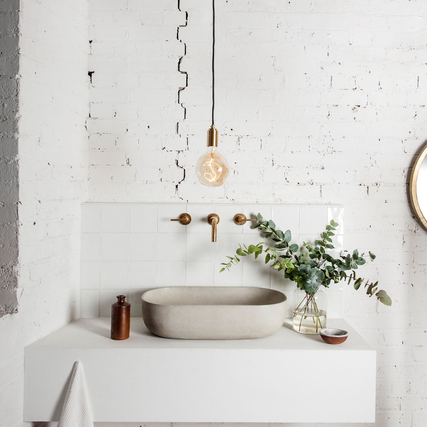 Voronoi I Plug-In Pendant in Brass Tala