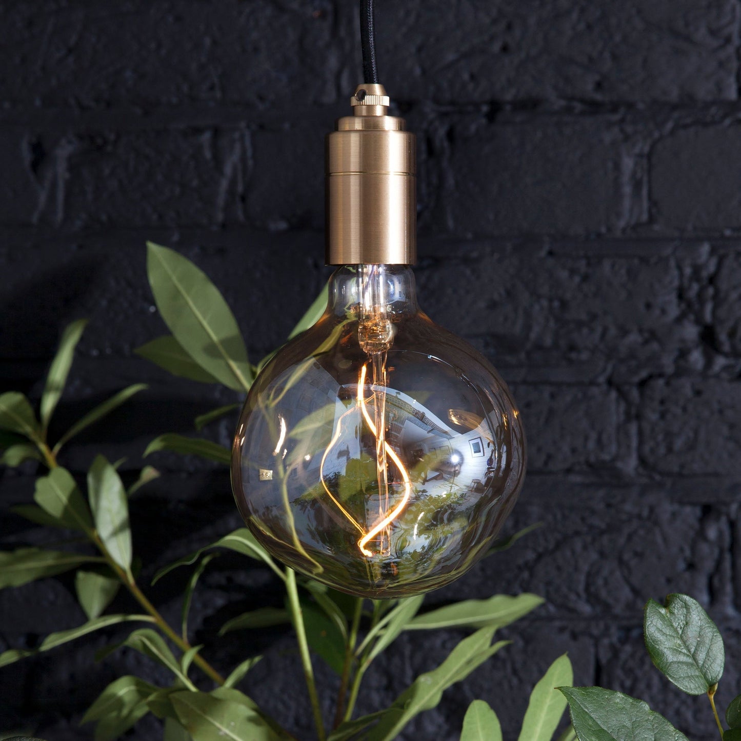 Voronoi I Plug-In Pendant in Brass Tala