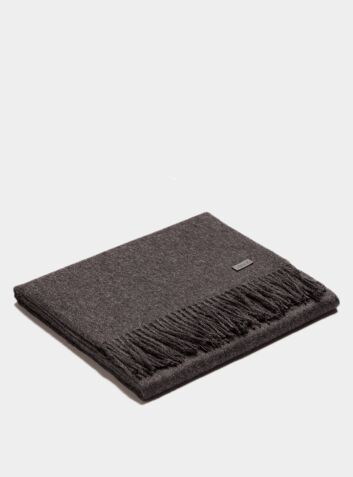 Plaid Exclusive Blanket - Charcoal