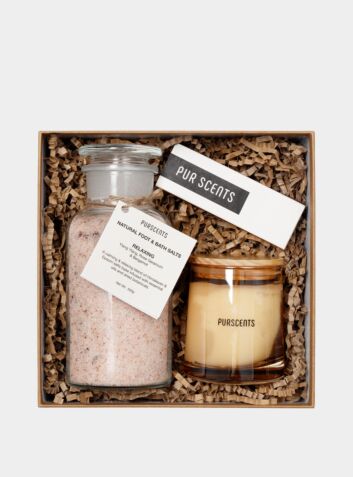 Luxury Relaxing Candle & Bath Salts Gift Set