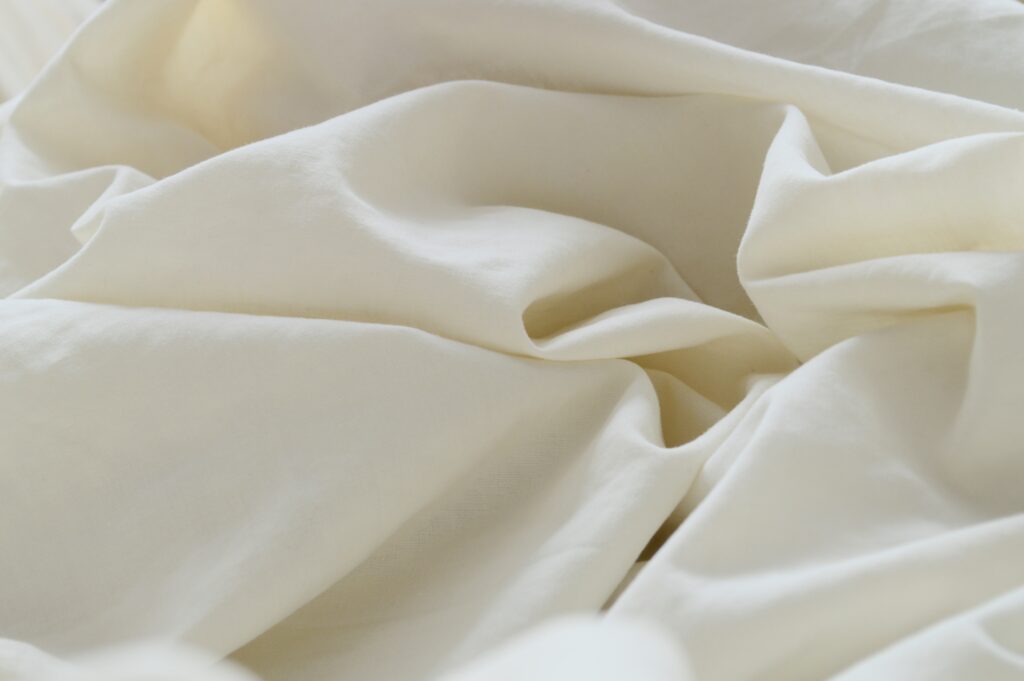 white colour bedding 